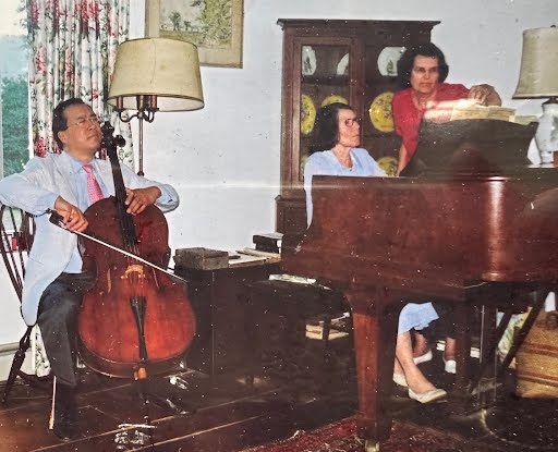 Comfort Tiffany Gilder, Ann Spring Gilder Palmer, and, Yo-Yo Ma At Four Frooks Farm 2018